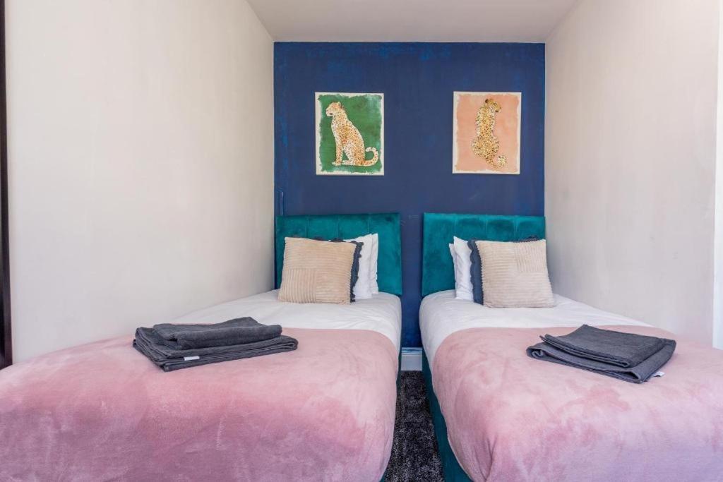 Newcastle'S Most Central Apartment - Sleeps 10 Dış mekan fotoğraf