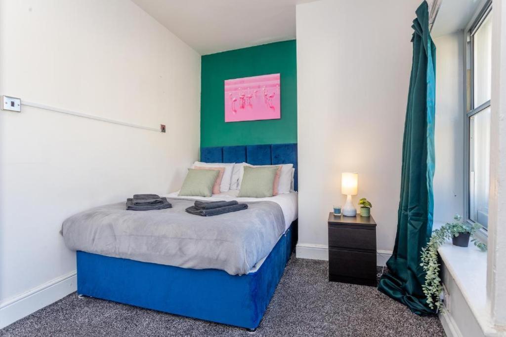 Newcastle'S Most Central Apartment - Sleeps 10 Dış mekan fotoğraf